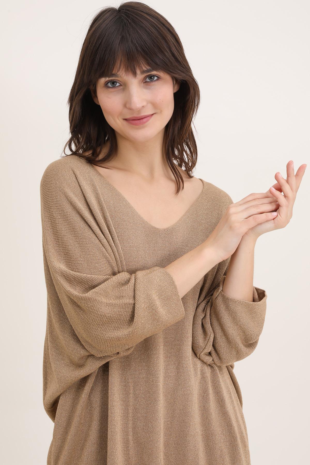 PULL LÉONIE
